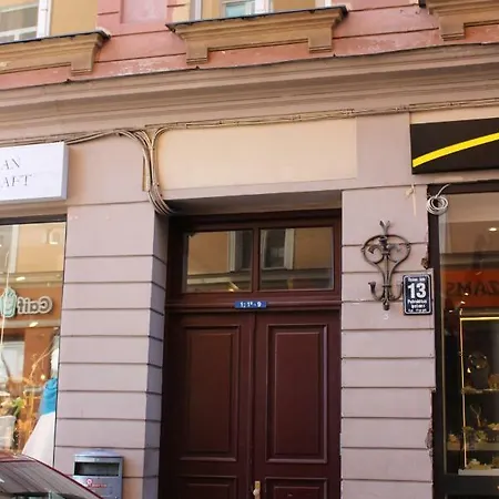 Dzīvoklis Old City Cinema Loft *
